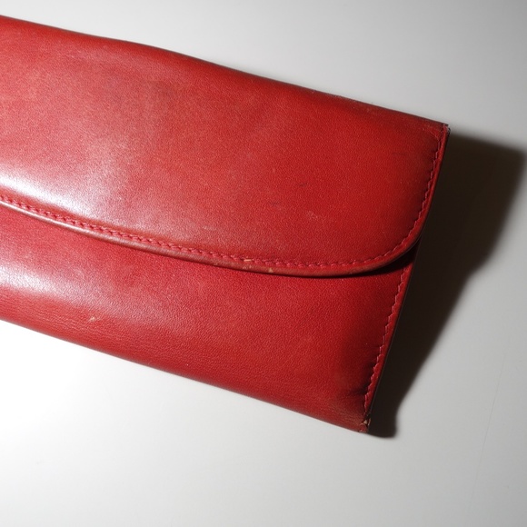 Vintage Gucci Red Leather GG Button Clasp Wallet Made In Italy - Picture 7 of 16